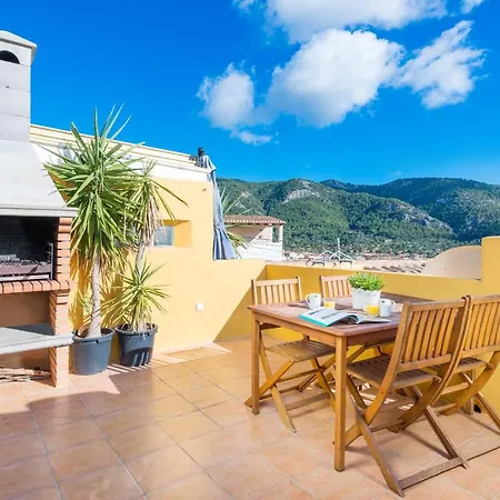 Eliasneil Holiday home *